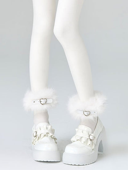 White Tights White Heart Buckle Shaggy Cuffs Set