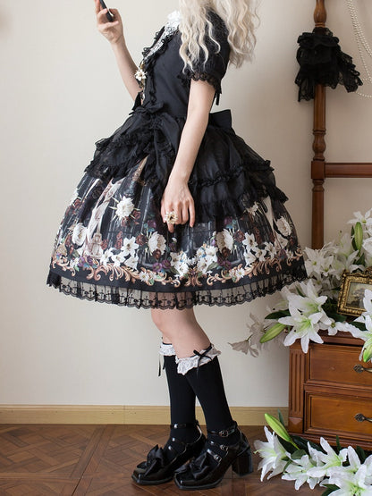 Robe noire à manches courtes style gothique lolita à imprimé poupée Lily et Puppet