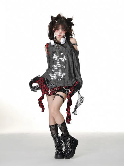 Red Skirt Y2K Hem Black Asymmetrical White/Black