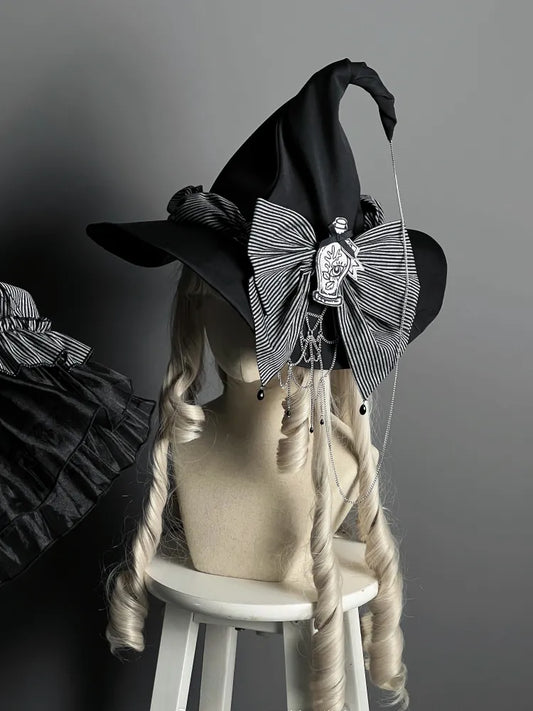 Schwarz/Roter Gothic Lolita Hexenhut mit großer Schleife und Spinnennetzkette