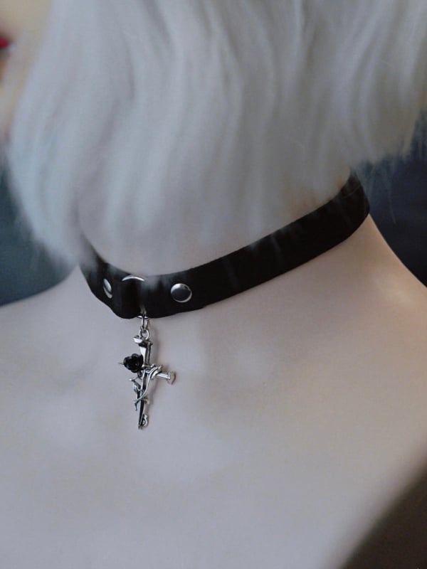 Cross Decorated Choker Gothic Pendant Rosette Black