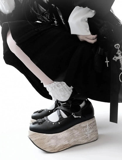 Cross Gothic Black Heel Applique 7cm and Platform Shoes with Lace-up Ankle