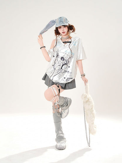 Satin-T-Shirt mit Anime-Mädchen-Print und ausgeschnittenen Schultern, weißes Muster, gestreifter V-Ausschnitt