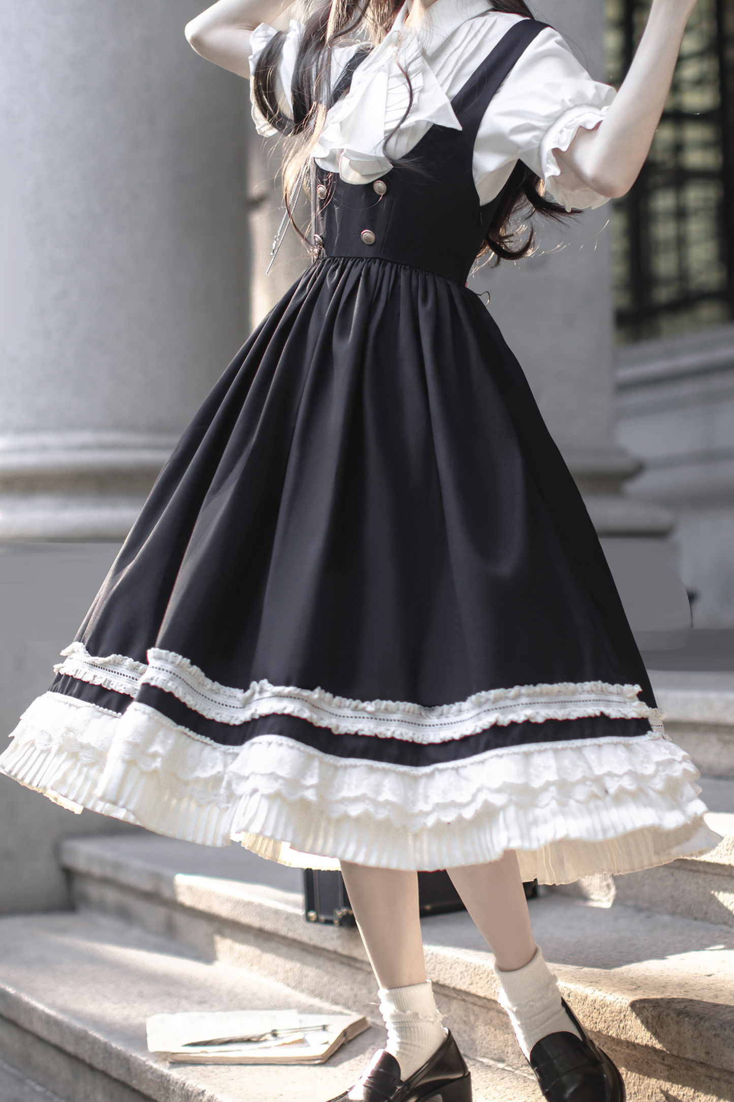 Vest British Item Light Reserved Retro College Skirt Shirt Ribbon + Low Style Brooch Tie