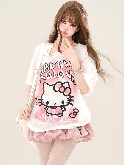 Lockeres T-Shirt mit Kätzchen-Print in Rosa/Weiß