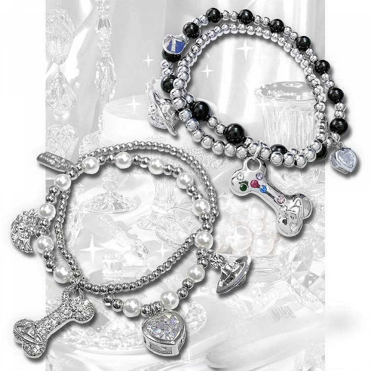 Bracelet à breloques en os de Saturne blanc/noir/rouge