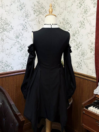 Dress Open Shoulder with Adjustable Heart Buckles and Handkerchief Hem and Jirai Kei Black White