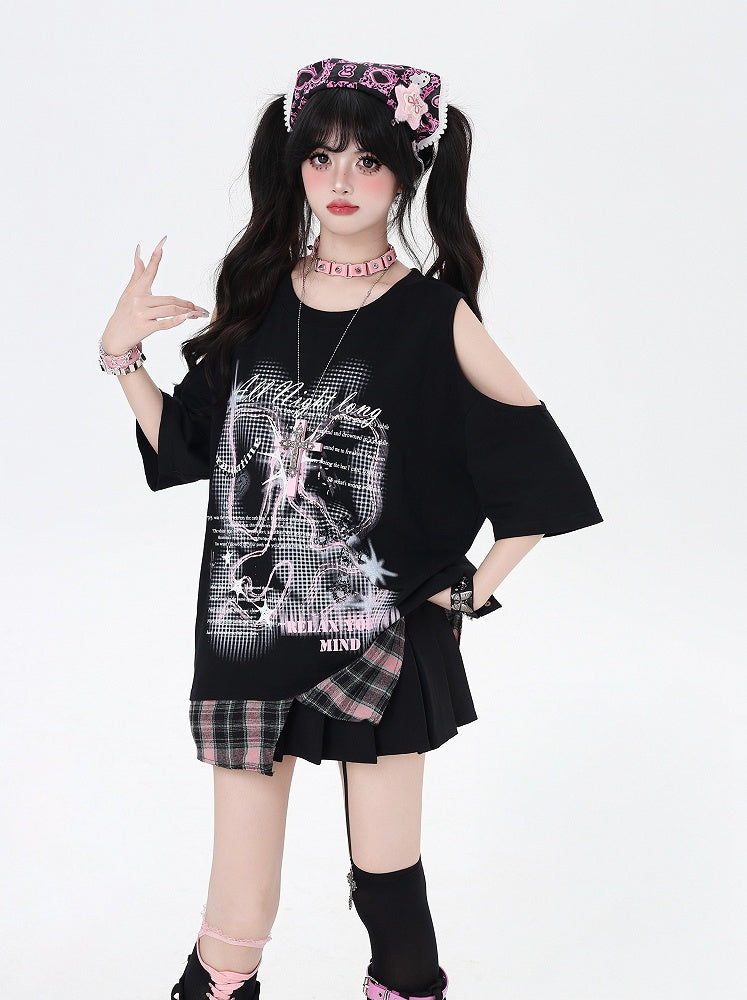 Plaid Hem Black Cutout Shoulder Graphic T-Shirt Pink Neck Round