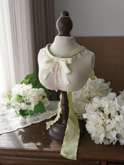 Grüne Choker-Perle mit Selbstbindedetails