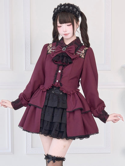 Kei-Bluse mit weinrotem Jirai-Illusionsausschnitt