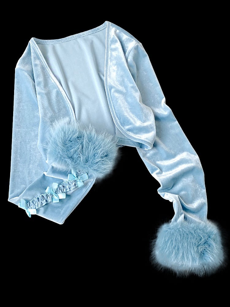 Blue Fluffy Cuffs Long Sleeves Cropped Top
