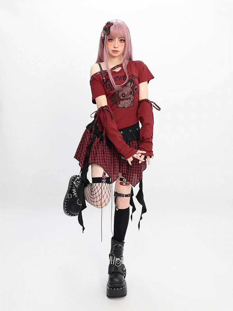 Free Y2K T-Shirt with Asymmetrical Neckline Bunny Print Red/Black Armwear