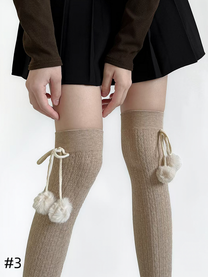 Sweet Overknee Stockings With Pompons