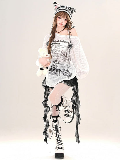 Black/White Asymmetrical Neckline Loose Fit Printed Top