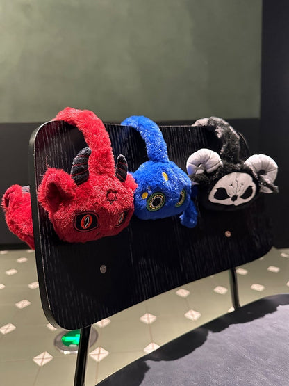Cache-oreilles gothiques en peluche noir et blanc Grim Reaper