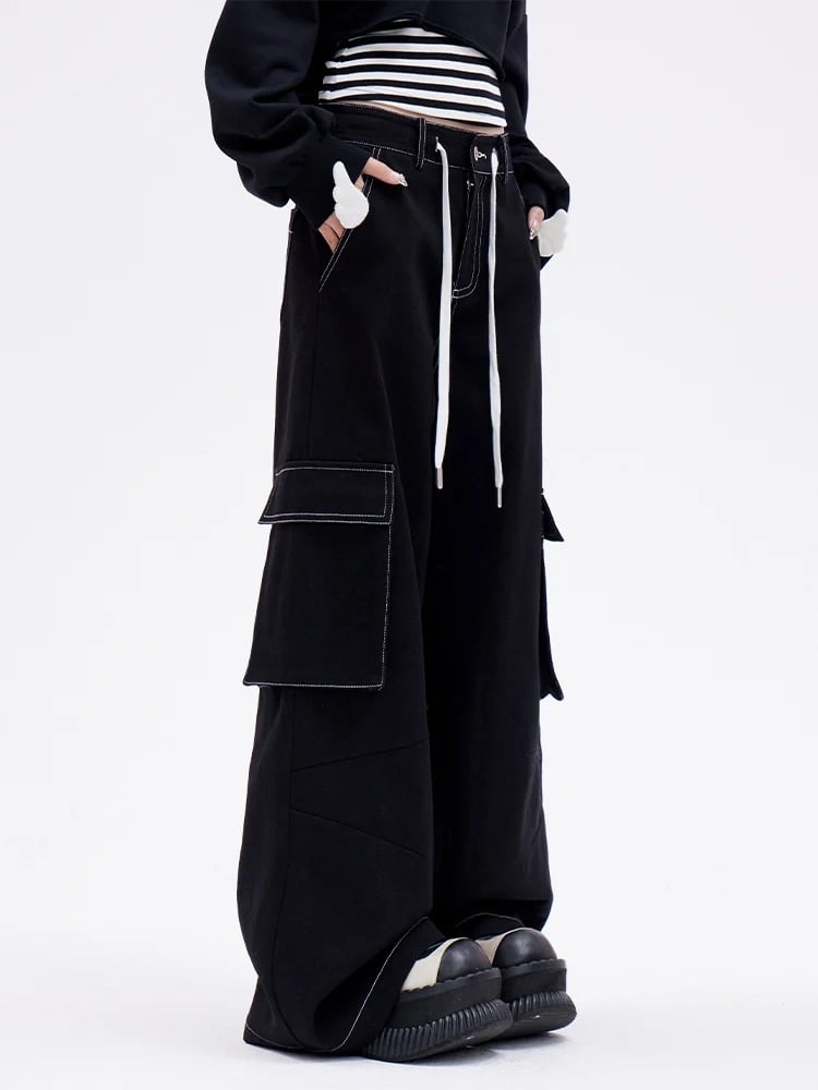 Self-tie Strap Design Wings Cargo Pocket Wide-Leg Jeans with Black Angel