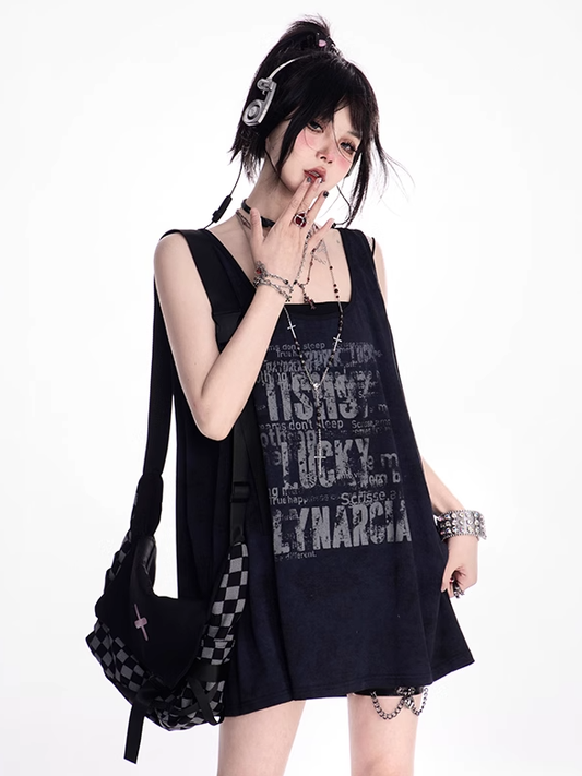 Black Scoop Neckline Letter Print Oversized Tank Top