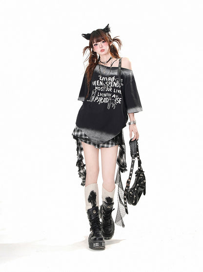 T-shirt Heart Buckle White/Black Loose Asymmetrical Neckline Adorable Puppy Print