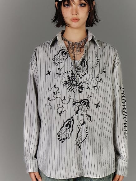 Silhouette Oversized-Shirt mit schwarz-weißen Streifen und Graffiti-Print