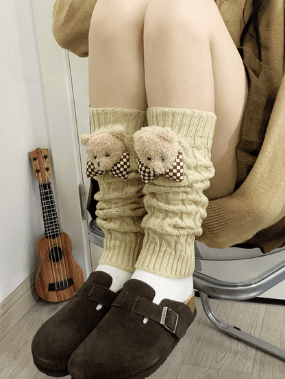 Jambières tricotées blanc lait Y2K avec peluche ours