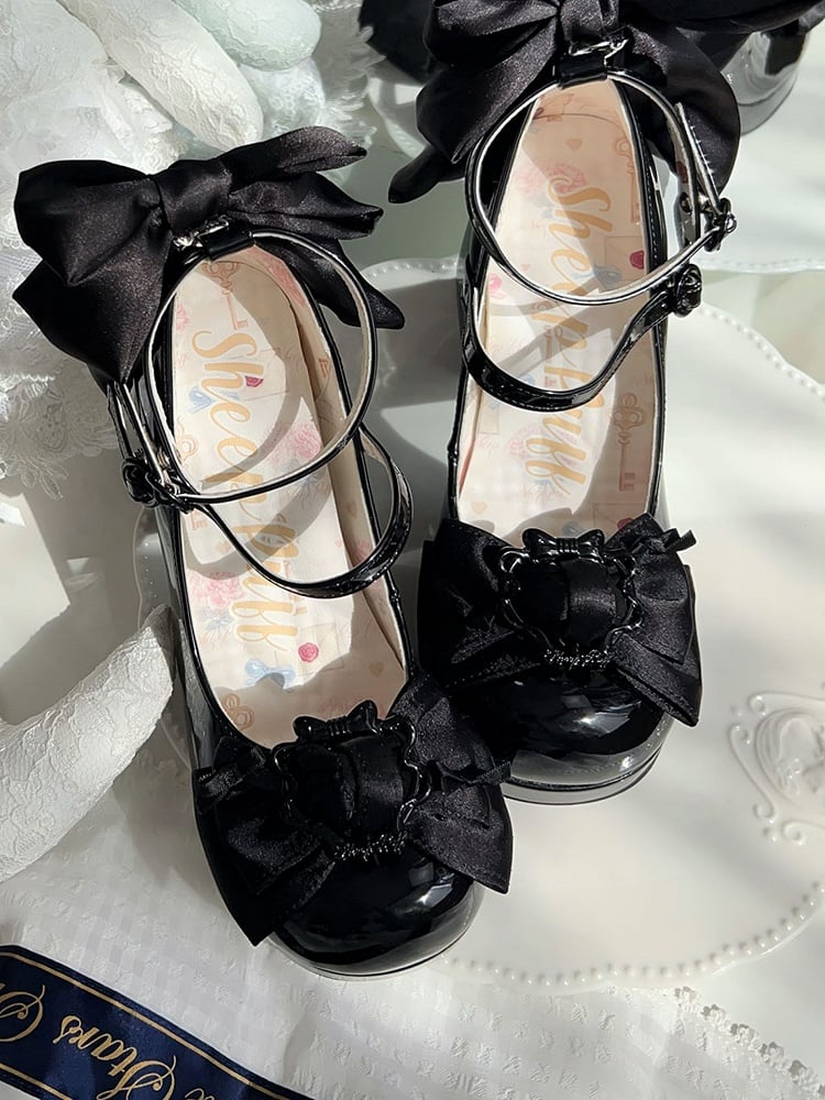 Top Platform Black Bow Polished at High Heels Block