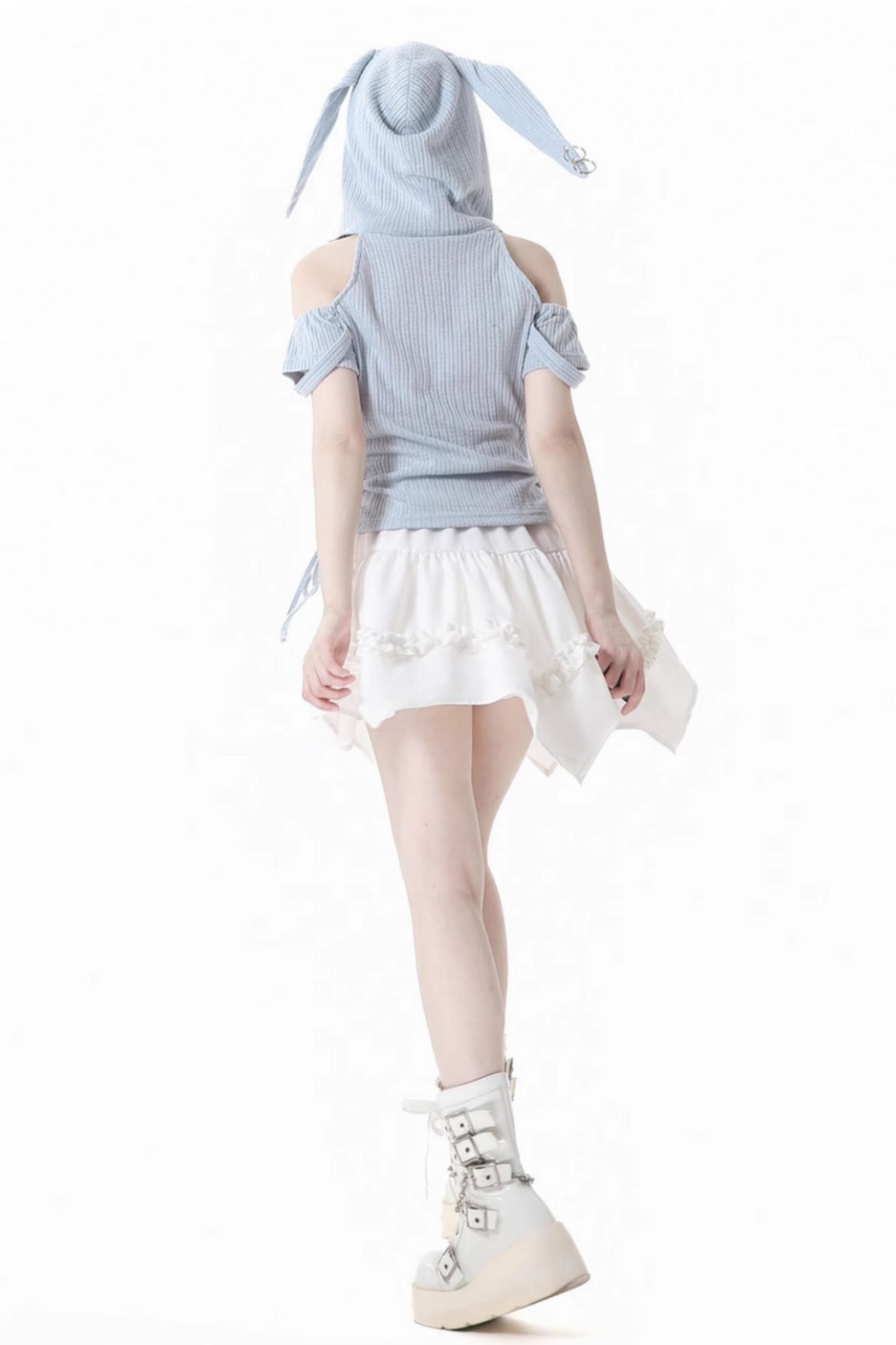 top skirt + off-the-shoulder Rabbit hooded cake
