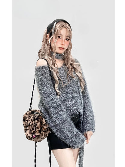 Grey V-neck Knitted Sweater with Scarf