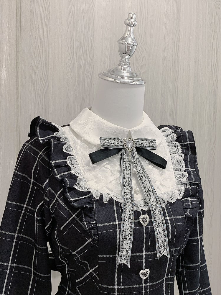 Verziertes Minikleid + Shorts Herzförmige Taille Flatter Jirai Kei Schwarz Weiß Kariertes Set mit hohen Ärmeln