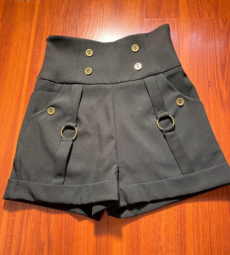 Black Lace-up Back High Waist Ouji Fashion Lolita Shorts