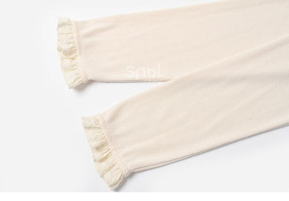 Beige Lace Trim Round Neck Slim-fit Top