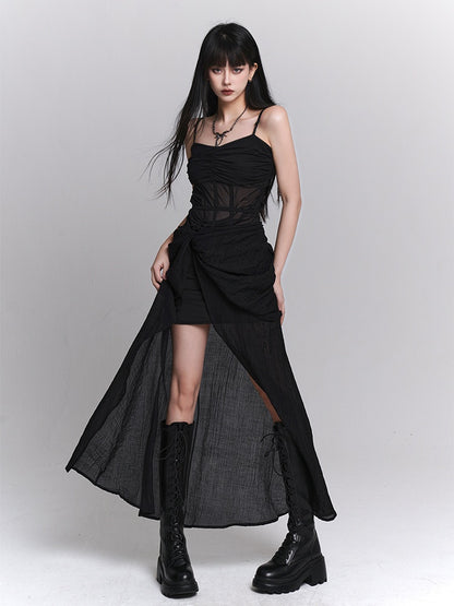 Robe nuisette fendue noire gothique à détails torsadés