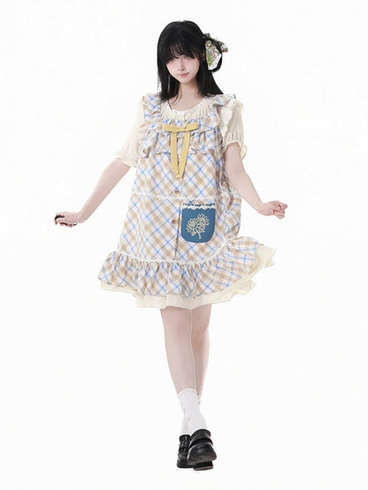 Beige Lace Trim Short Sleeves Semi-sheer Blouse