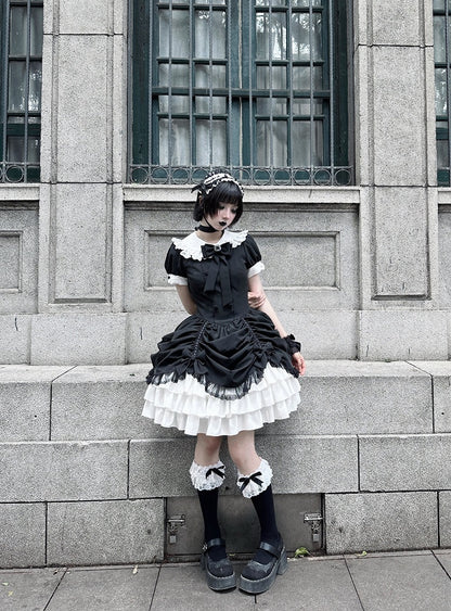 und asymmetrisches Kleid Schwarz Lolita Peter Pan Weißer Rock Stufen Gothic Ärmel Kragen Kurz