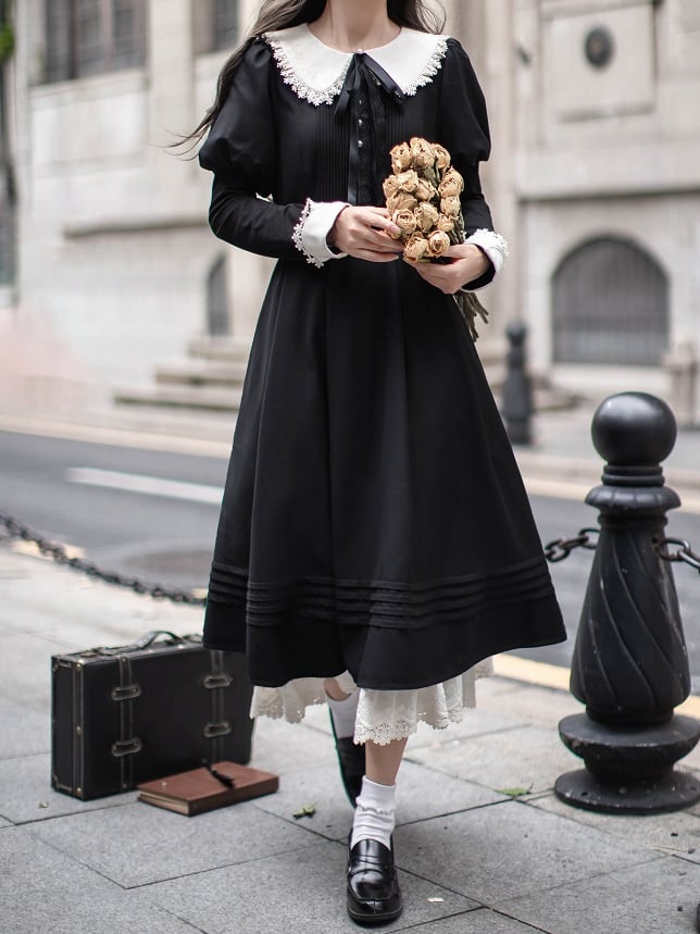 Elegant Dress Juliette Black Sleeves