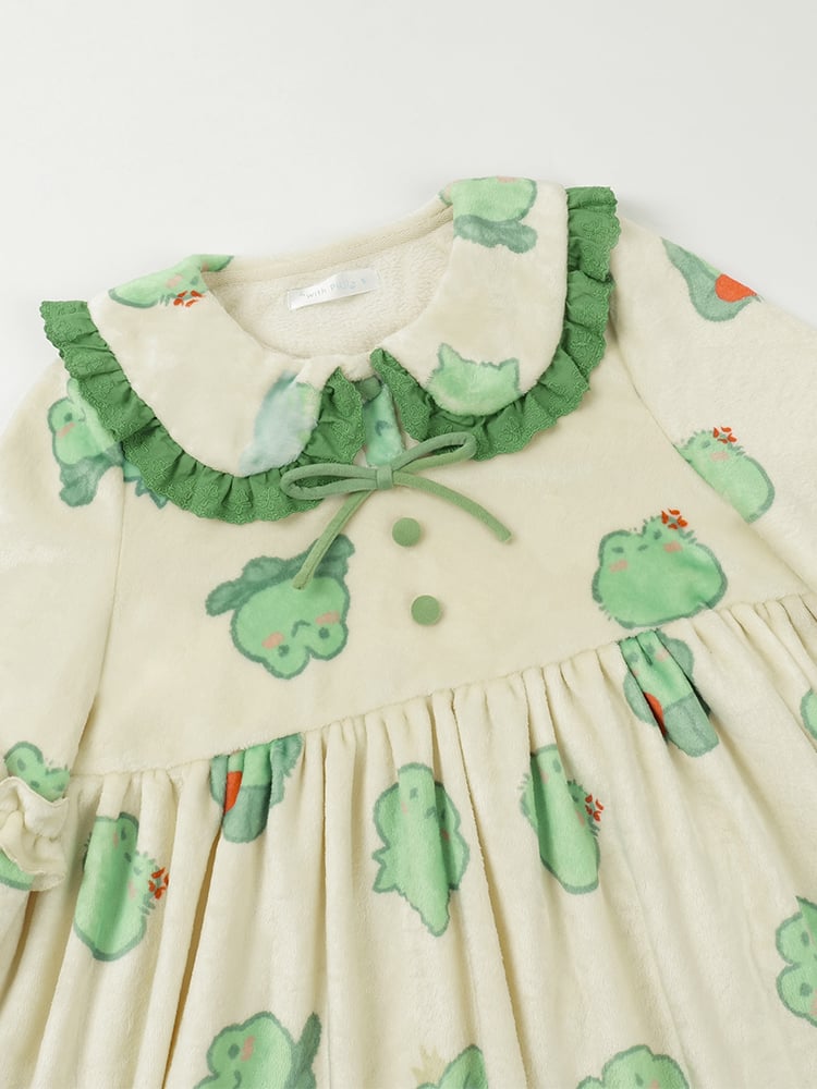 Frog Print Green Flannel Pajama Top Pants Set