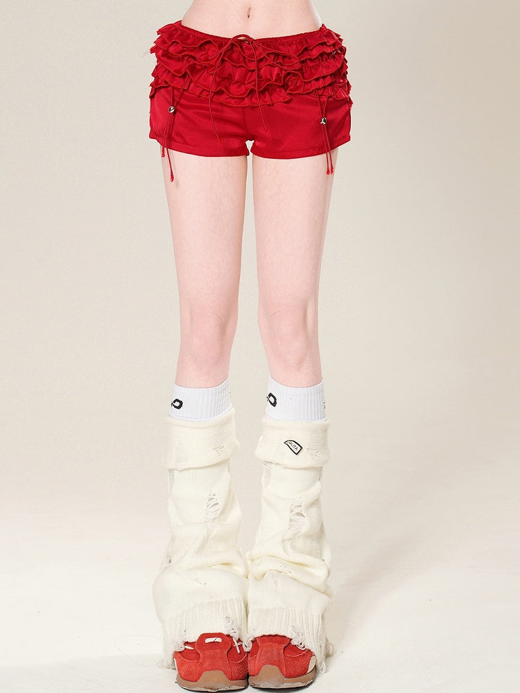 Glamorous Ruffles Trim Shorts Black/Red Bittersweet