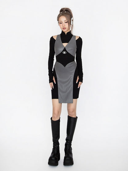 Robe glamour ninja futuriste noire et grise à col à bandes et détails découpés