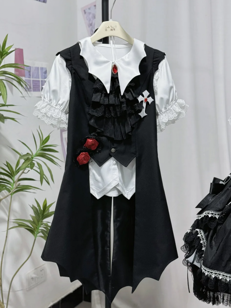 Gilet long en forme d'ailes de chauve-souris gothiques Lolita Ouji noir