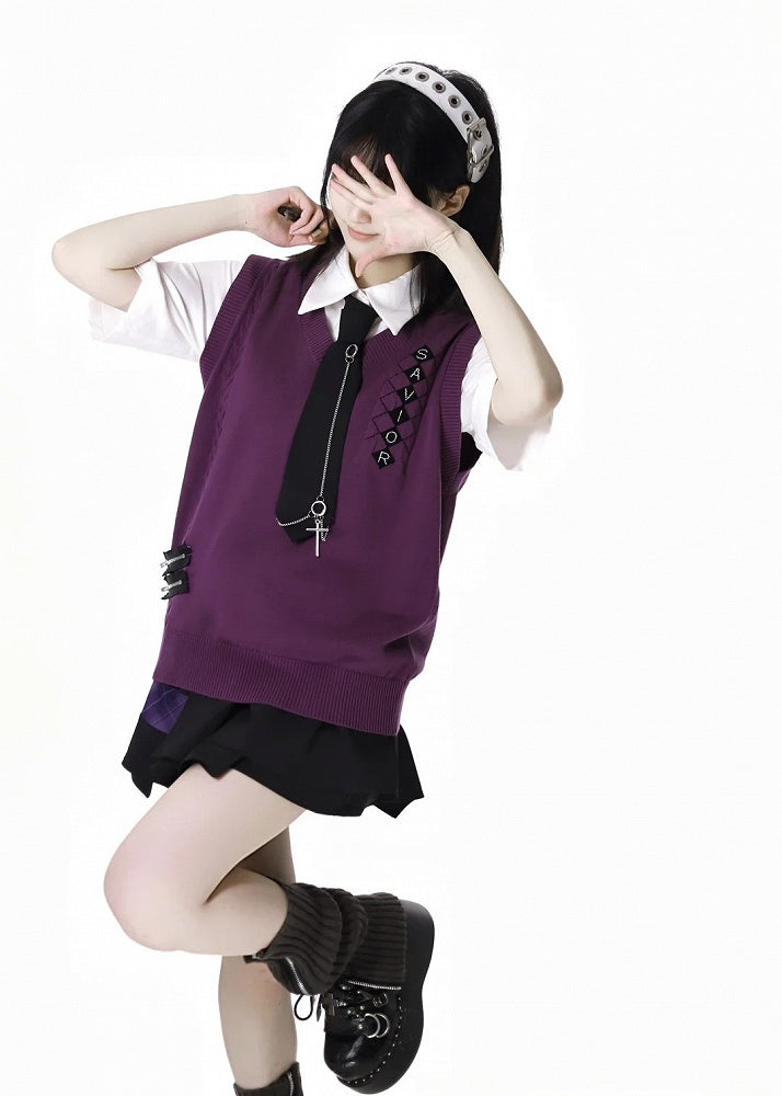 White Criss-Cross Strap Cross Short Sleeves Shirt with Charm Free Tie