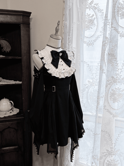 Dress Open Shoulder with Adjustable Heart Buckles and Handkerchief Hem and Jirai Kei Black White