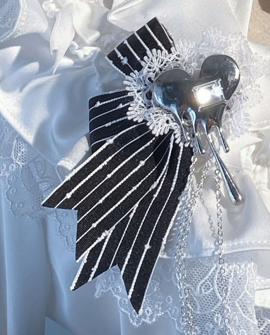 Silver Brooch Stripes Bowknot Black Heart-shaped