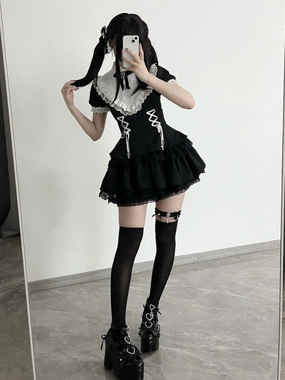 Kurze Rüschen Schwarze Ärmel Weißer Ausschnitt Gothic Kreuz Schnürung Charms Kleid Lolita