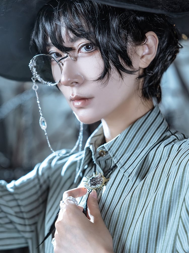 Steampunk Semi-sheer Insect-shaped Ring