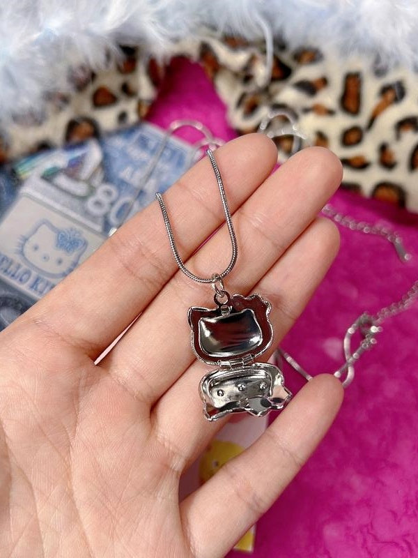 Y2K Kitty Charm Photo Necklace