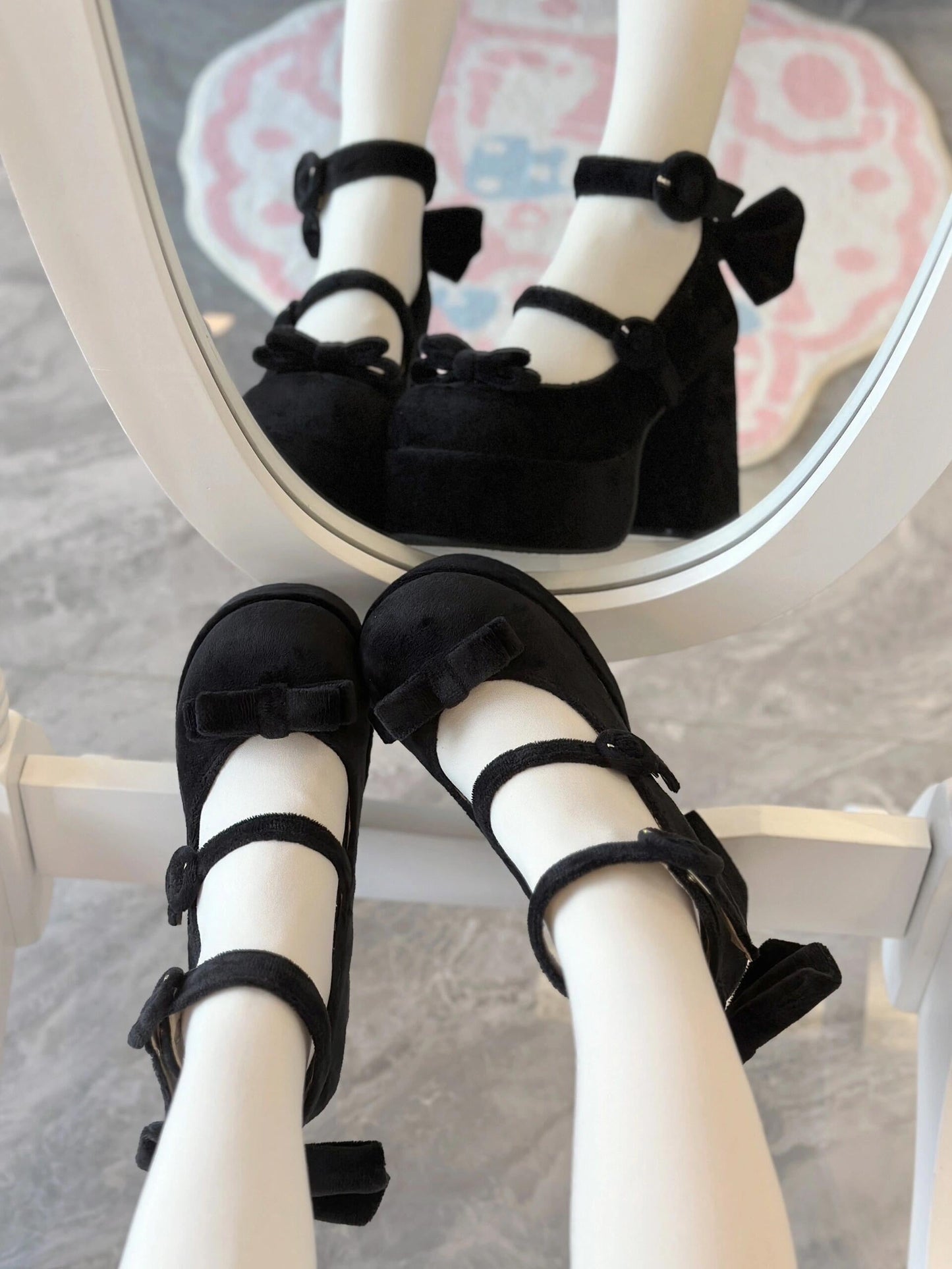 Contract Doll Velvet High Heels