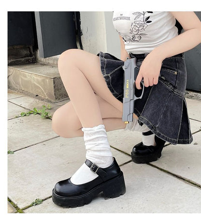 2: Set Socks of Loose