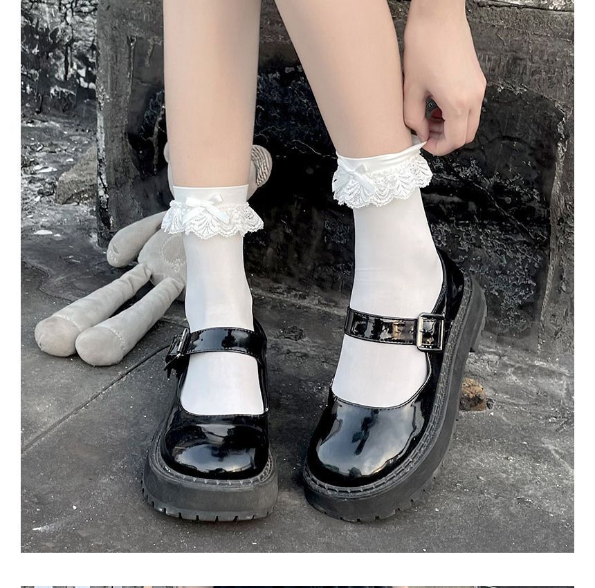 Set Trim / Tall Lace Socks