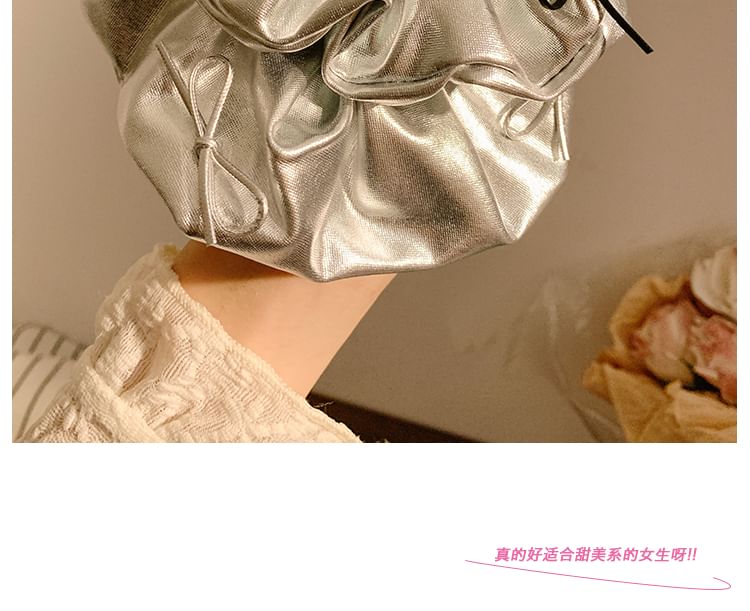 トリムフリルシュシュ