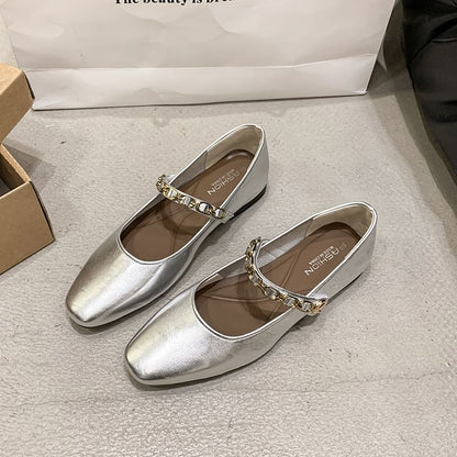 Jane Flats Mary mit quadratischer Zehenpartie