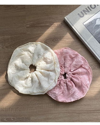 シュシュ バタフライ刺繍